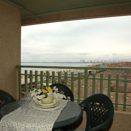 Accommodation Beach Apartments Valensiya Dış mekan fotoğraf
