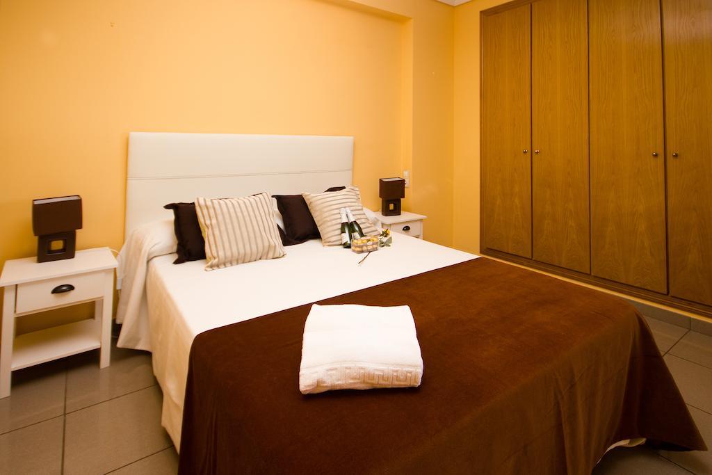 Accommodation Beach Apartments Valensiya Oda fotoğraf